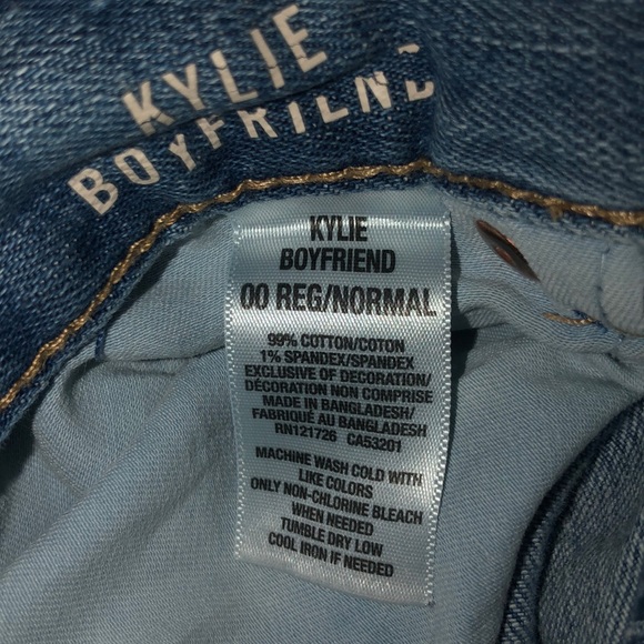 Clearance $10 AEROPOSTALE RIPPED JEANS - Picture 6 of 7